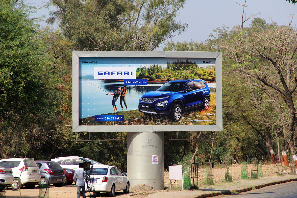 Unipole Advertising service companies in Ahmedabad